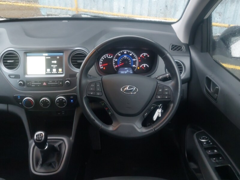 Used Hyundai i10 2019 for sale - 76533433: Photo 7