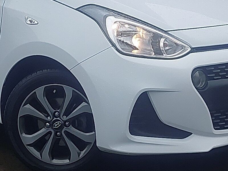 Used Hyundai i10 2019 for sale - 76533433: Photo 9