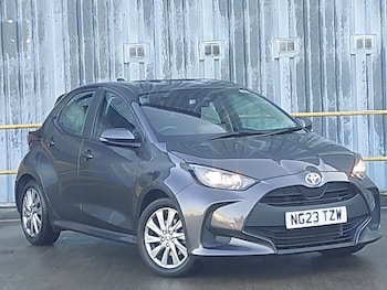 Used Toyota Yaris 2023 for sale - 76506552: Photo