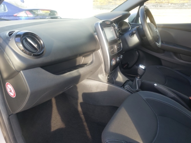 Used Renault Clio 2018 for sale - 77183802: Photo 5