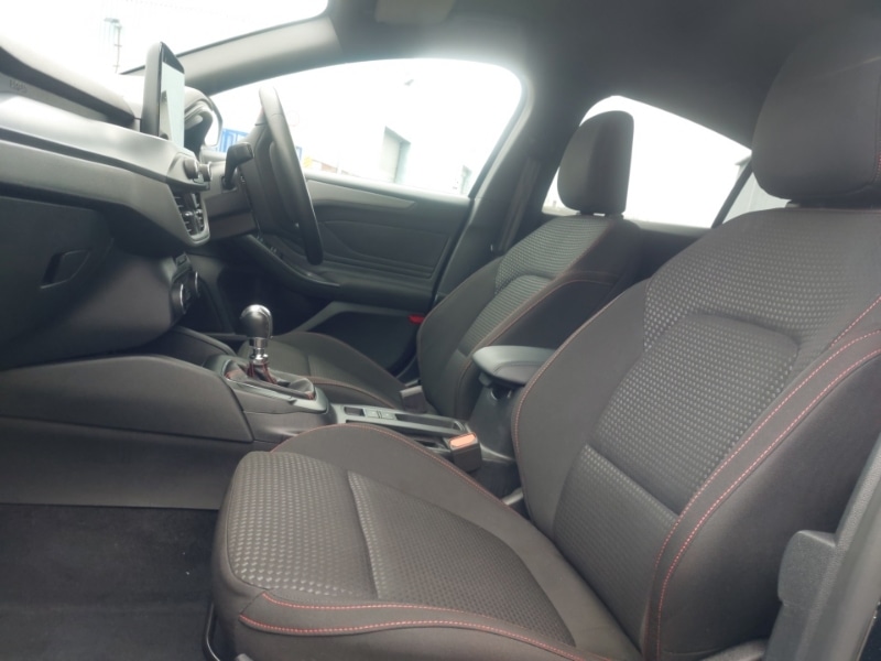 Used Ford Focus 2022 for sale - 76258257: Photo 12