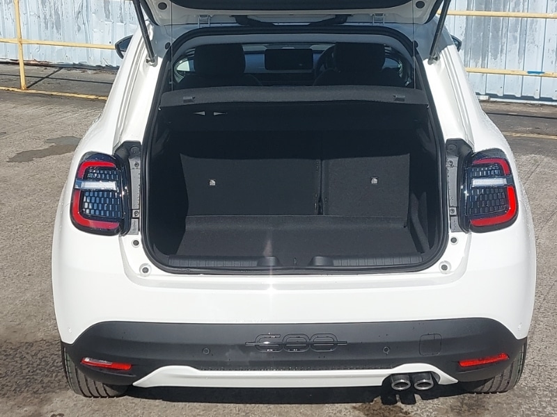 Used Fiat 600 2025 for sale - 76639024: Photo 8