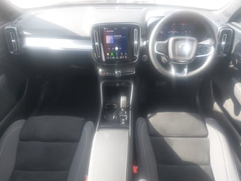 Used Volvo XC40 2025 for sale - 79501430: Photo