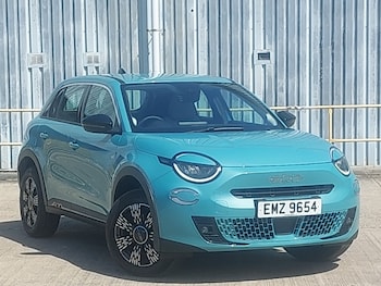 Used Fiat 600 2024 for sale - 78692952: Photo