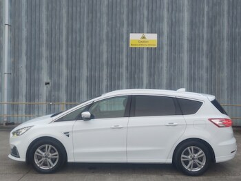 Used Ford S-Max 2022 for sale - 77933447: Photo