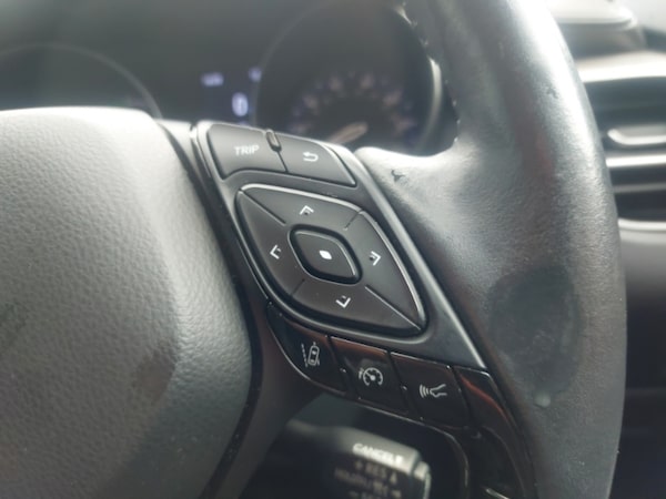 Used Toyota C-HR 2020 for sale - 75125255: Photo 18