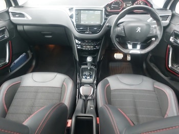 Used Peugeot 2008 2018 for sale - 78099378: Photo