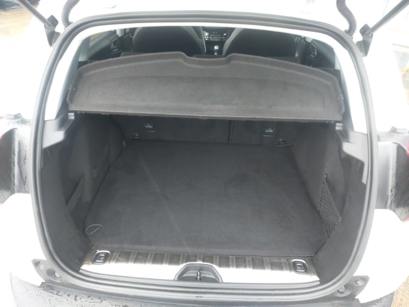 Used Peugeot 2008 2018 for sale - 78099378: Photo 8