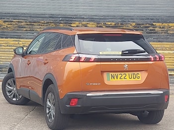 Used Peugeot 2008 2022 for sale - 76188185: Photo 3