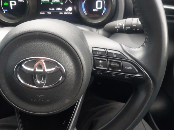 Used Toyota Yaris 2021 for sale - 76213467: Photo 19