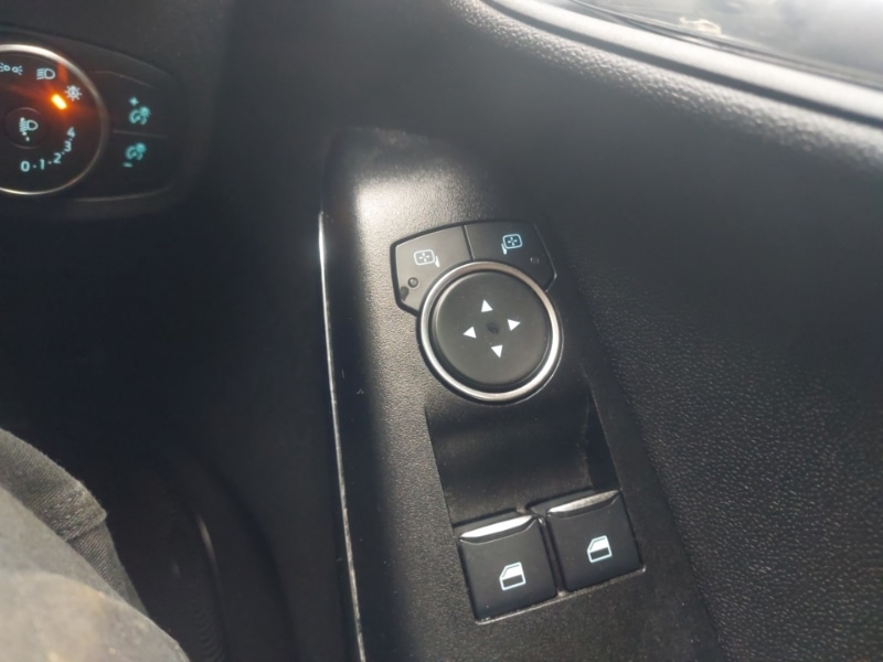 Used Ford Fiesta 2018 for sale - 78183838: Photo 18