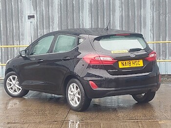 Used Ford Fiesta 2018 for sale - 78183838: Photo