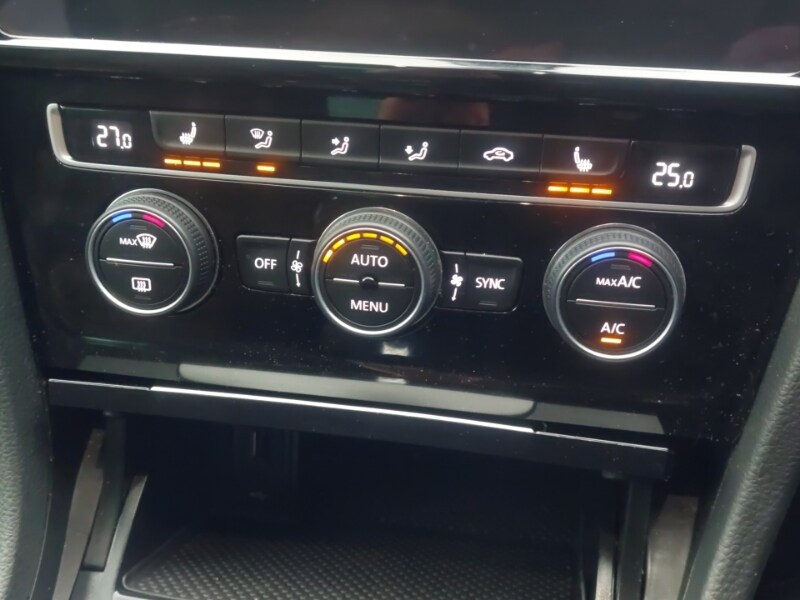 Used Volkswagen Golf 2019 for sale - 77509192: Photo 11