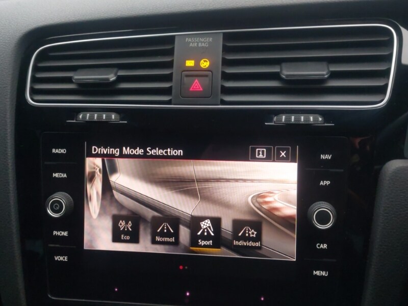 Used Volkswagen Golf 2019 for sale - 77509192: Photo 16