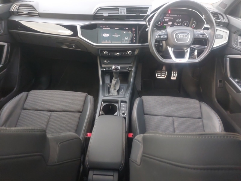 Used Audi Q3 2022 for sale - 76537104: Photo 2