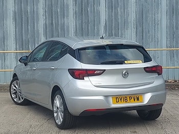 Used Vauxhall Astra 2018 for sale - 79336267: Photo