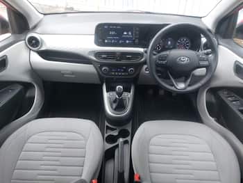 Used Hyundai i10 2022 for sale - 79573305: Photo