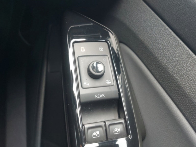 Used Volkswagen ID.4 2024 for sale - 75963960: Photo 14