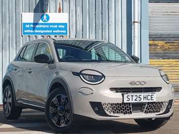 2025 - 1.2 Hybrid 48V 136 5dr eDCT-6