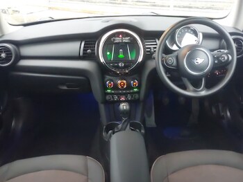 Used MINI Hatch 2020 for sale - 77509196: Photo