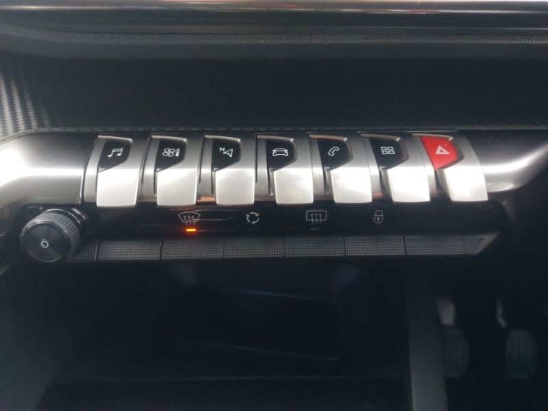 Used Peugeot 3008 2021 for sale - 76606162: Photo 16