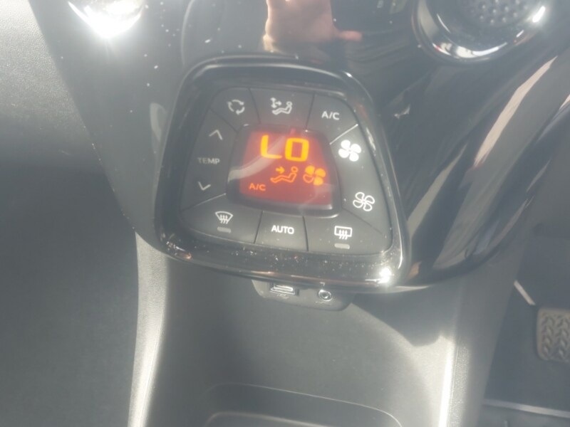 Used Toyota AYGO 2021 for sale - 78202652: Photo 11