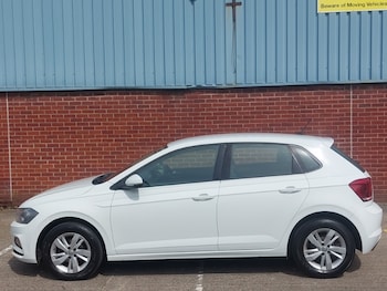 Used Volkswagen Polo 2019 for sale - 78816117: Photo