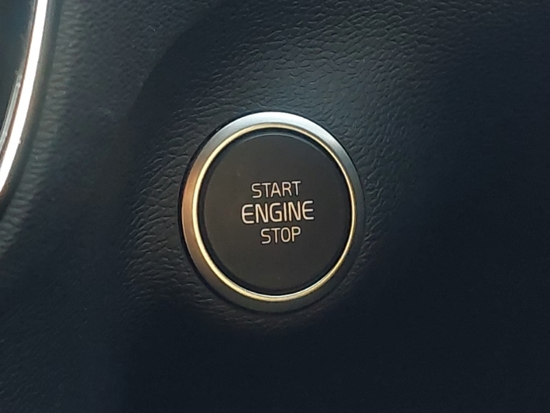 Used Volvo XC40 2024 for sale - 77265096: Photo 15