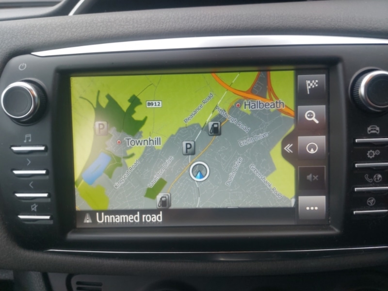 Used Toyota Yaris 2019 for sale - 76947610: Photo 10