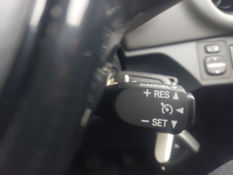 Used Toyota Yaris 2019 for sale - 76947610: Photo 19