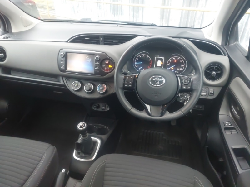 Used Toyota Yaris 2019 for sale - 76947610: Photo 7