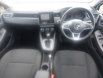 Used Renault Clio 2023 for sale - 79517306: Photo