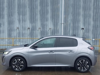 Used Peugeot 208 2025 for sale - 76552727: Photo