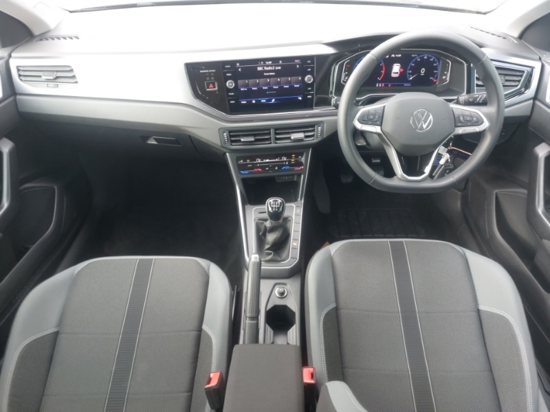 Used Volkswagen Polo 2023 for sale - 77873745: Photo 2