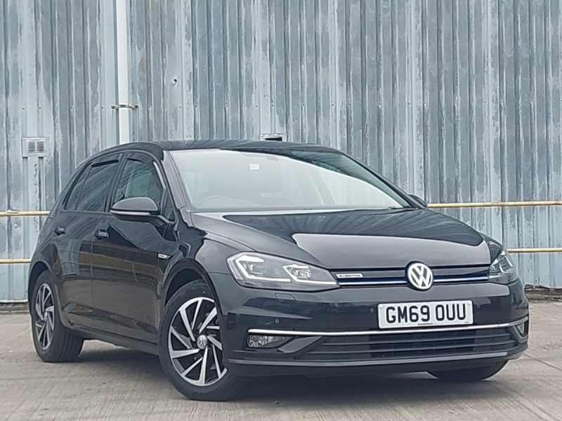 Used Volkswagen Golf 2020 for sale - 78164070: Photo 1