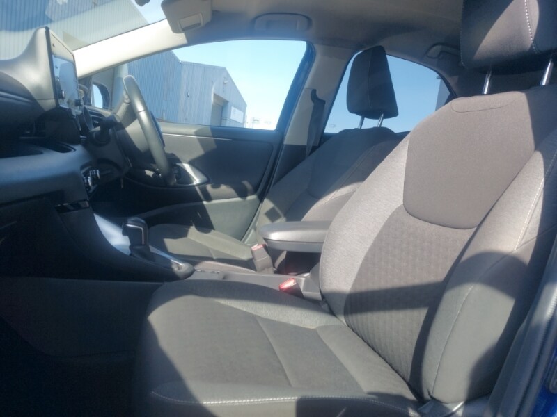 Used Toyota Yaris 2022 for sale - 77947624: Photo 12