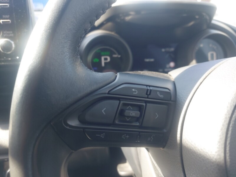 Used Toyota Yaris 2022 for sale - 77947624: Photo 16