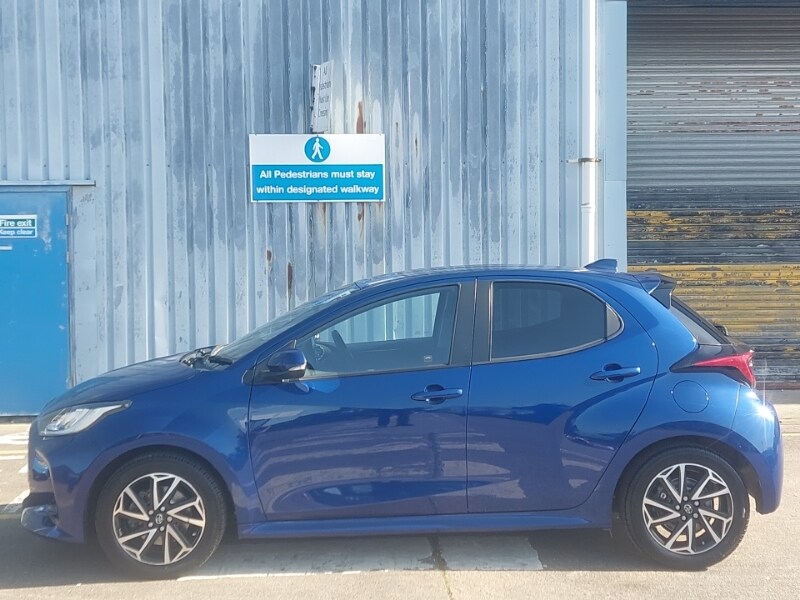 Used Toyota Yaris 2022 for sale - 77947624: Photo 4