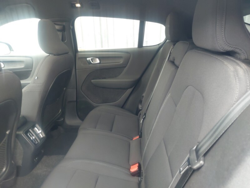 Used Volvo C40 2023 for sale - 77889457: Photo 6