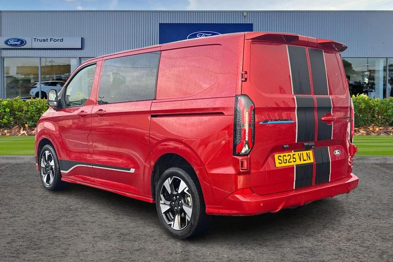 Used Ford Transit Custom 2025 for sale - 77282621: Photo 2