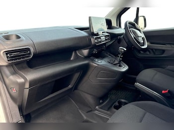Used Peugeot Partner 2024 for sale - 79617423: Photo