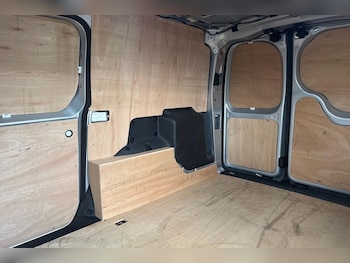 Used Ford Transit Connect 2025 for sale - 78942289: Photo