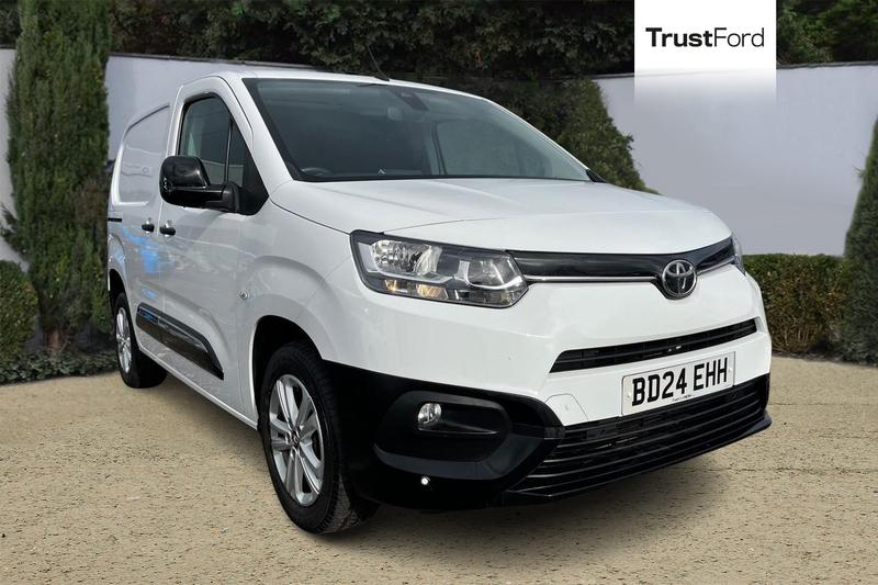 Used Toyota ProAce 2024 for sale - 77649969: Photo 1