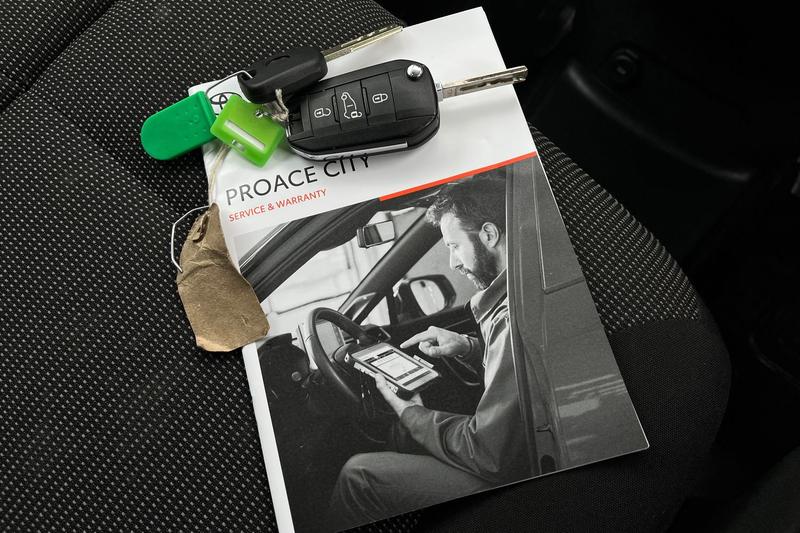 Used Toyota ProAce 2024 for sale - 77649969: Photo 34