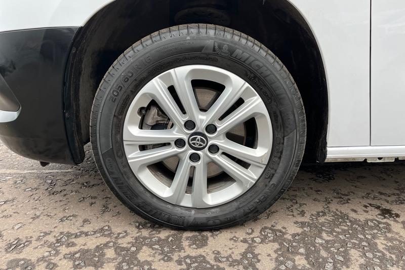 Used Toyota ProAce 2024 for sale - 77649969: Photo 39