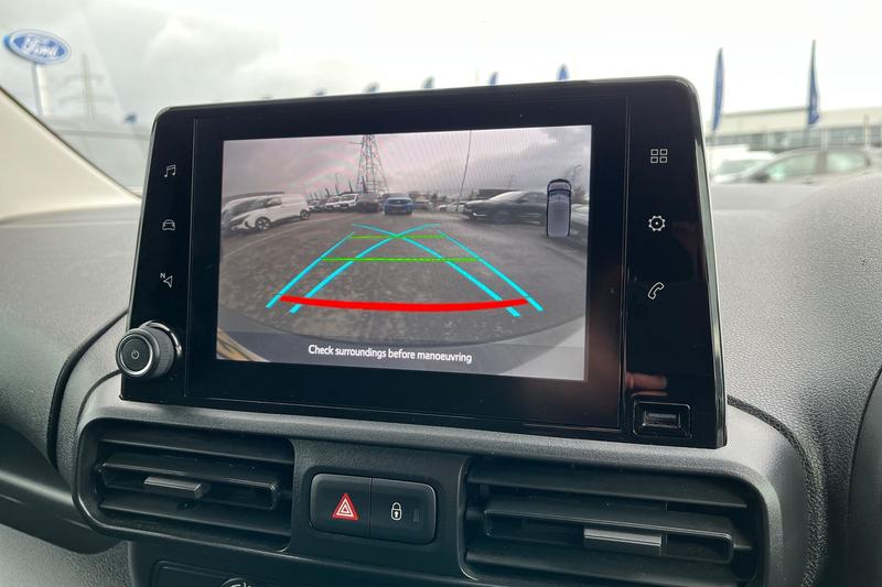 Used Toyota ProAce 2024 for sale - 77649969: Photo 8