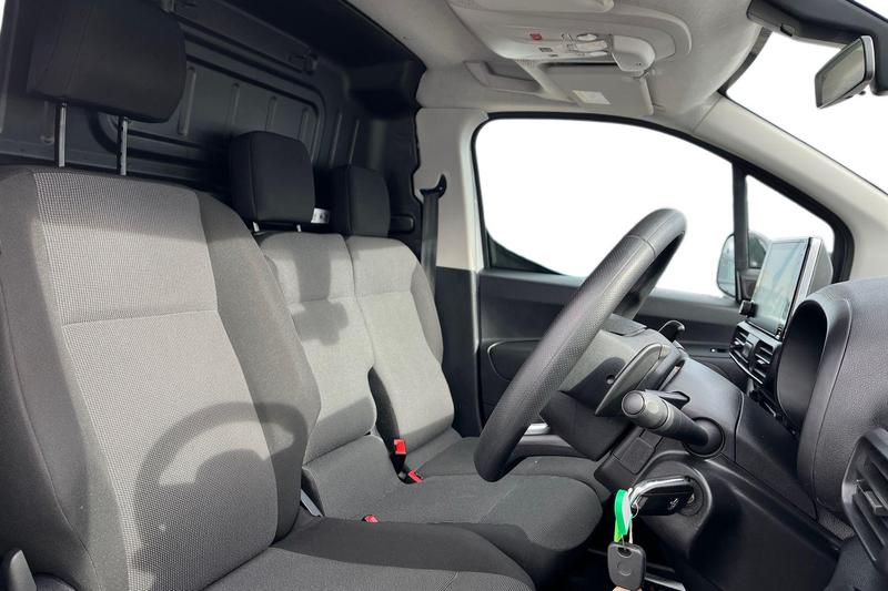 Used Toyota ProAce 2024 for sale - 77649969: Photo 9