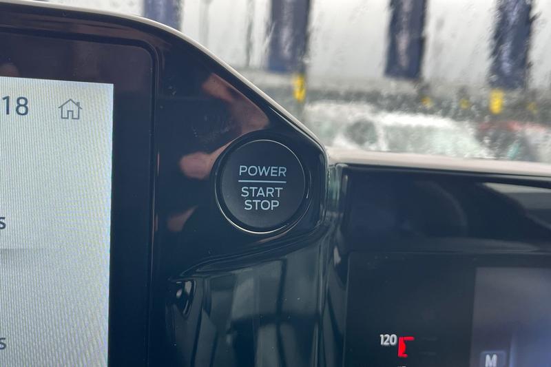 Used Ford Transit Custom 2024 for sale - 77763588: Photo 17