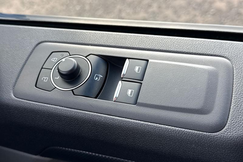 Used Ford Transit Custom 2025 for sale - 76355492: Photo 33