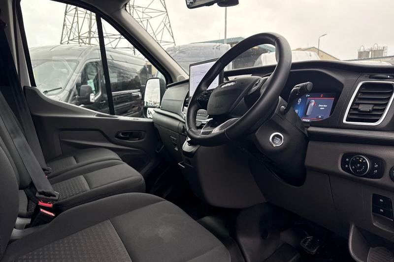 Used Ford Transit 2024 for sale - 76931295: Photo 13